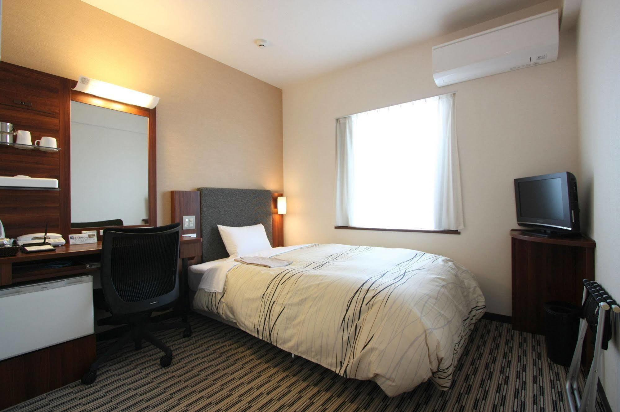 Fukui Manten Hotel Ekimae Экстерьер фото